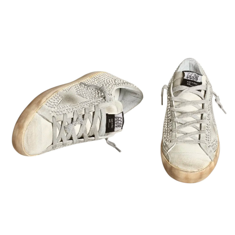 Женские Golden Goose Superstar in Aged White Nubuk with Swarovski Crystals