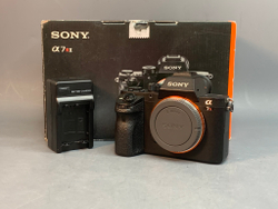 Sony A7R II 10.165 кадров