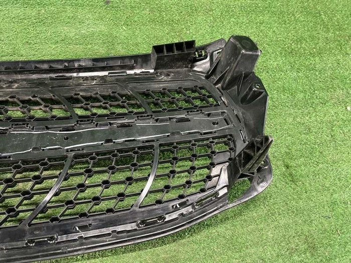 Решетка радиатора Mercedes GLB X247 (2019-2023)
