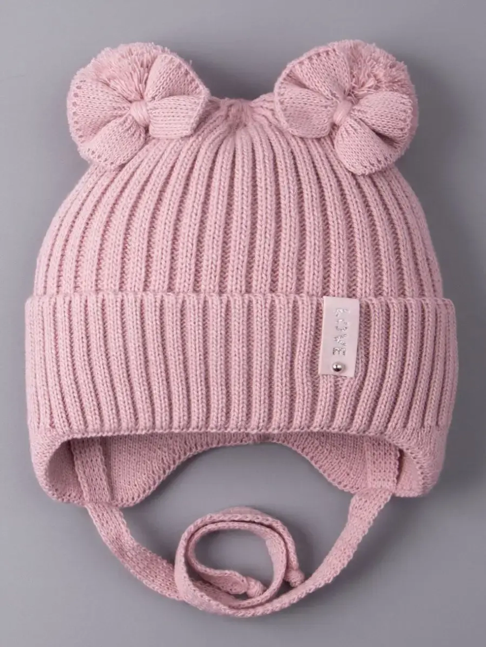 Шапка вязаная демисезонная для девочки