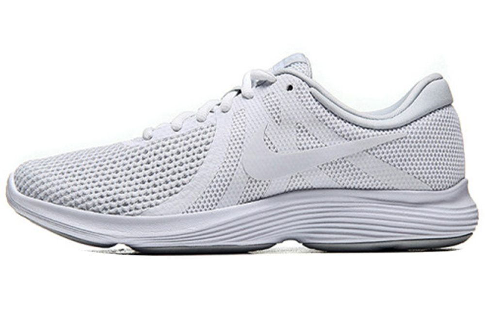 Кроссовки Nike Revolution 4