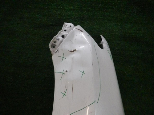 Крыло переднее левое Lexus LX 3 (2012-2015)