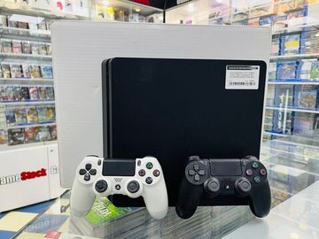 Sony Playstation 4 Slim 500Gb CUH-2108A,С коробкой, S/N: 02274524541335427  (PS4, Б/У)