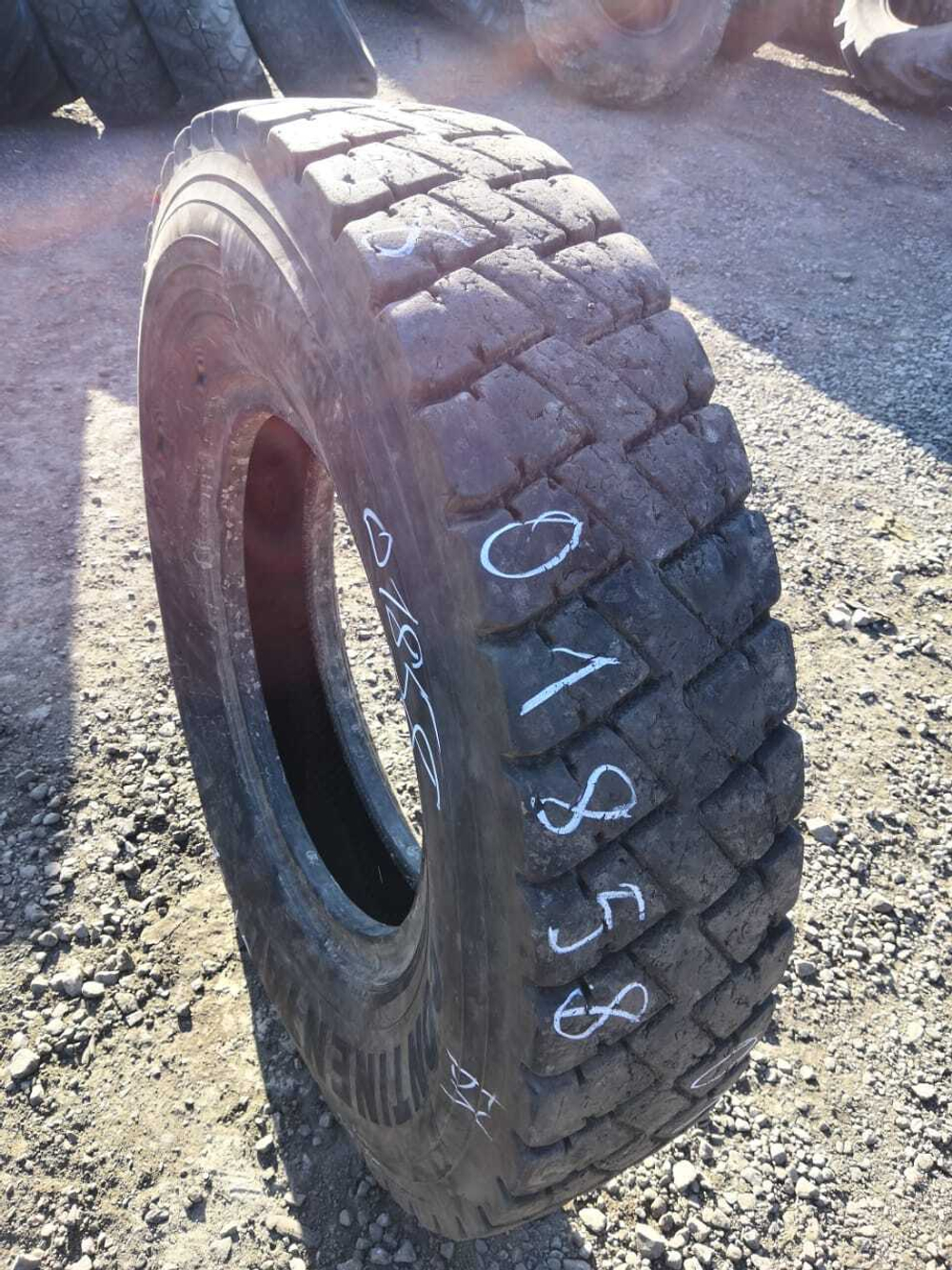 325/95R24 Continental HDC1 шина б/у