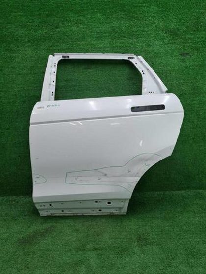 Дверь задняя левая Range Rover Evoque 2 (18-нв)