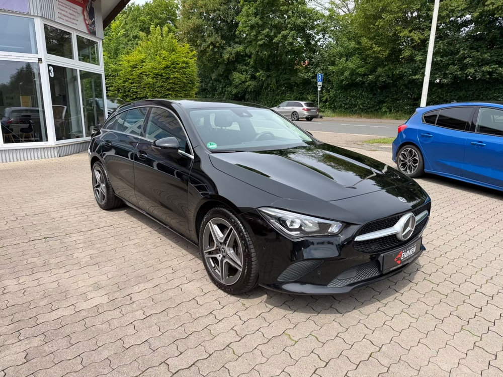 Mercedes-Benz CLA 200