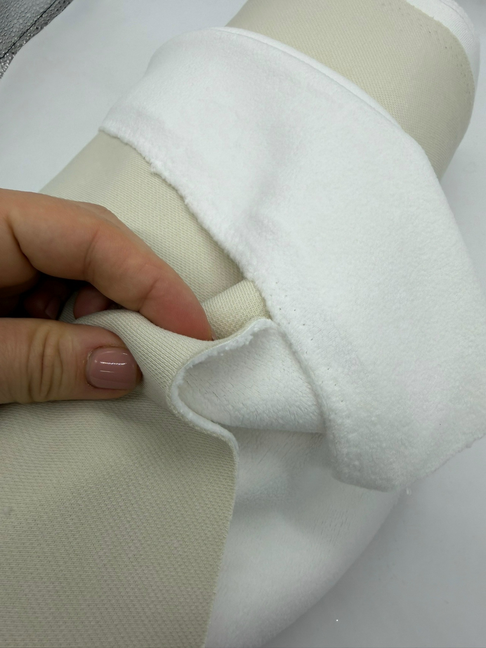 Пике на меху Экрю