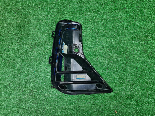 Решетка переднего бампера левая BMW IX3 G08 21-нв