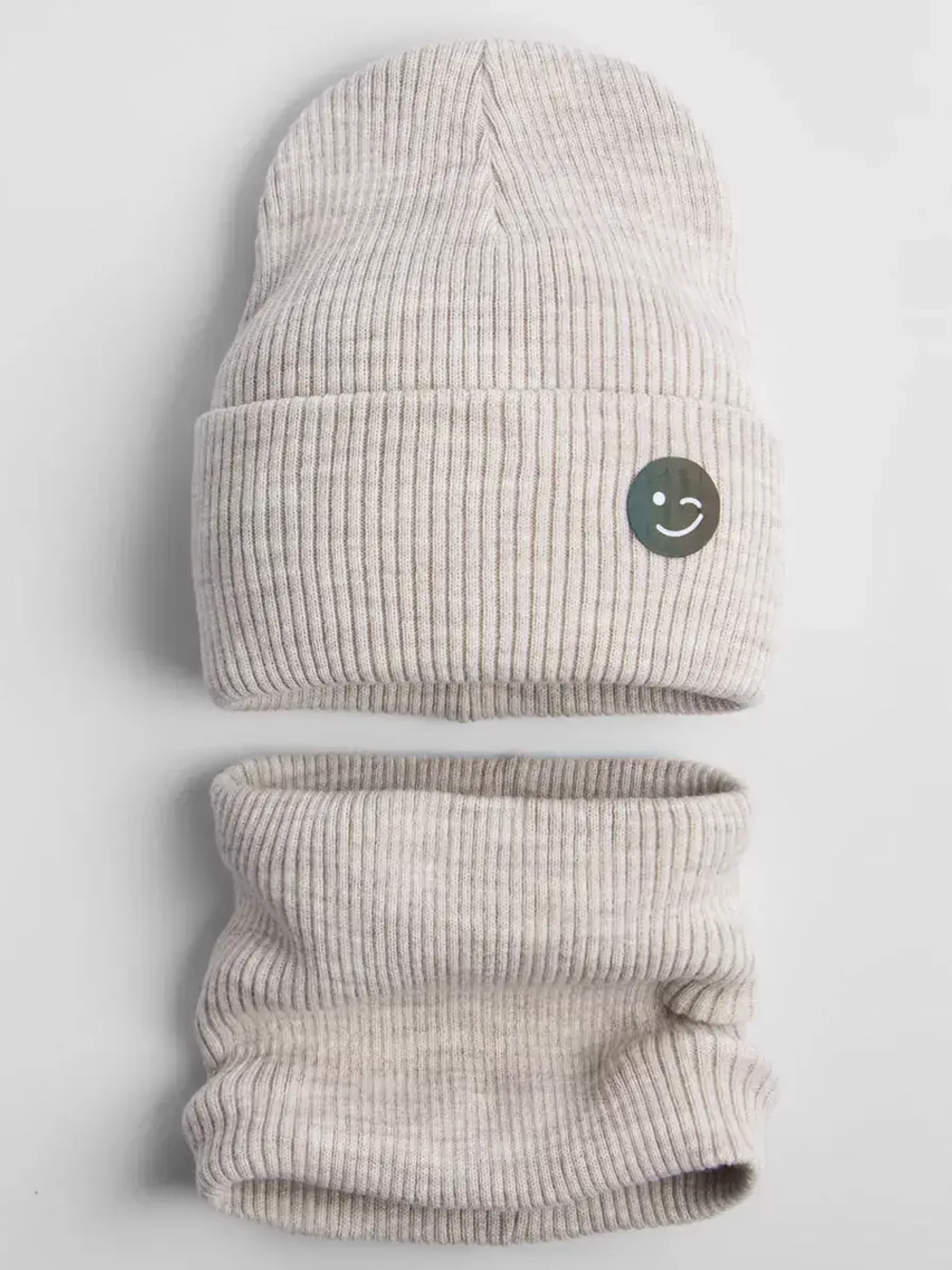 Шапка и снуд для мальчика на осень