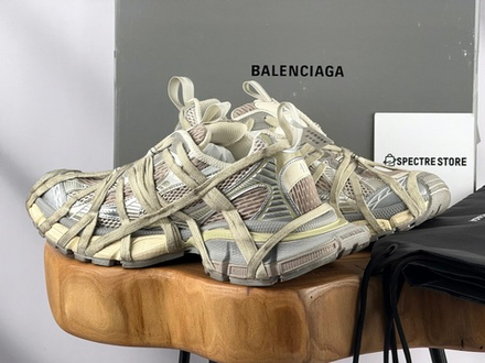 Balenciaga 3XL Extreme Sneaker Light Beige
