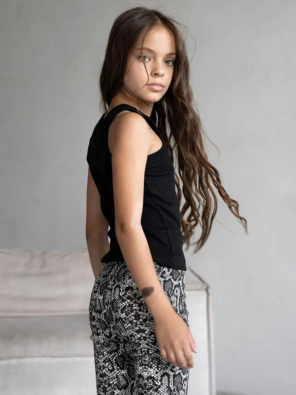 Майка для девочки летняя