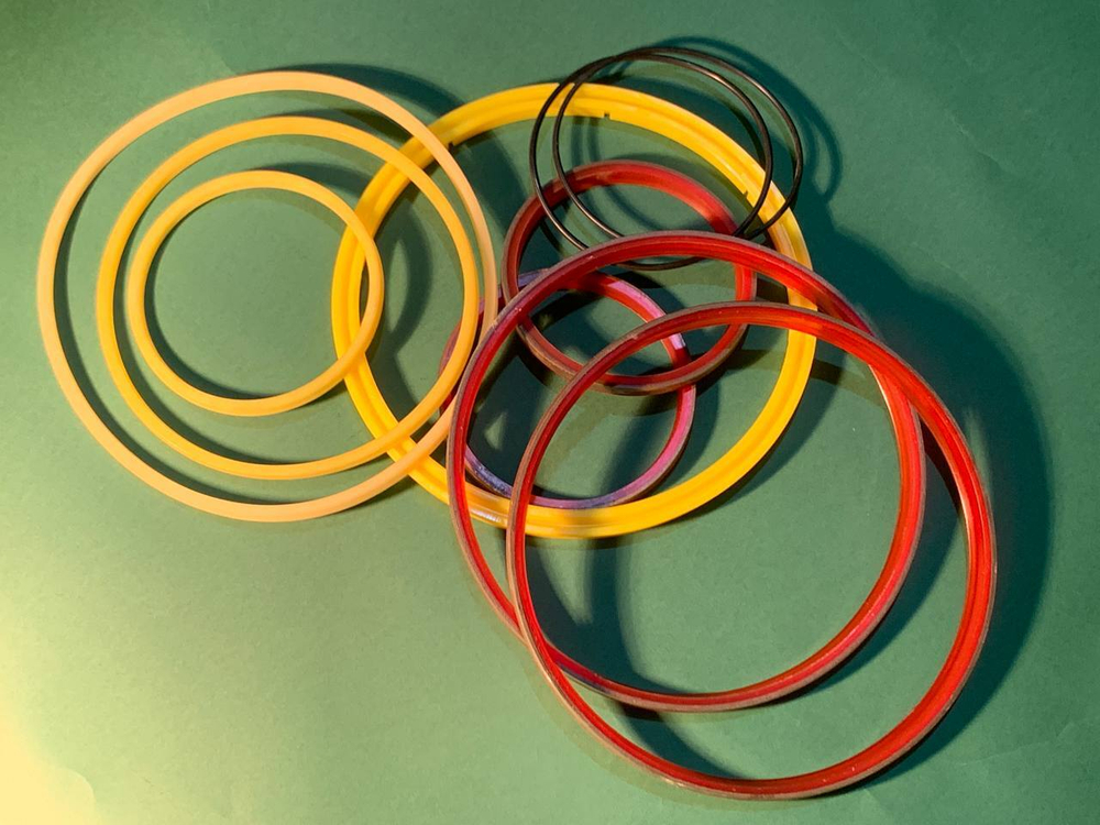 Комплект уплотнений передней и задней втулки шибера Kyokuto