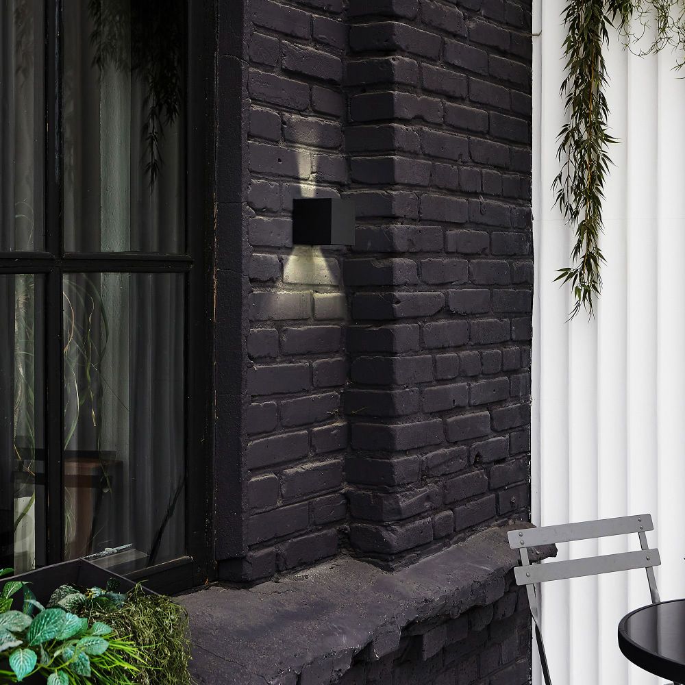 ULU-S55B-2x3W-3000K+4000K+6000K IP65 BLACK Светильник светодиодный уличный. Архитектурный накладной. С переключателем цвета свечения. Теплый3000K-Белый4000K-Дневной6000K. Корпус черный. TM Uniel