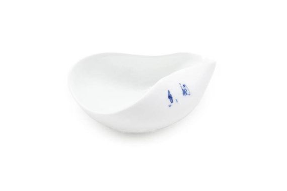 Чахэ фарфоровое "Цветы", ручная роспись.