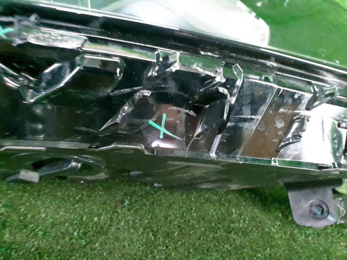 Битая Фара правая Geely Coolray (2019-2023) LED