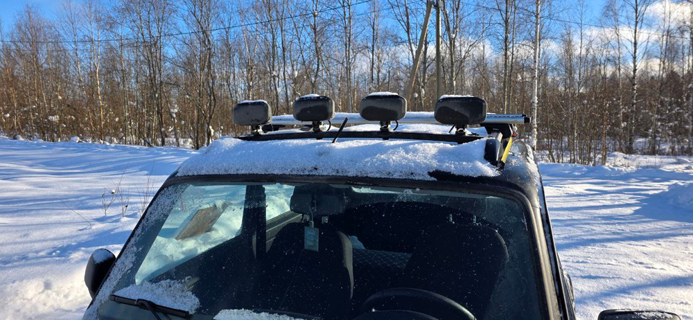 Багажник Нива Бронто Легенд 'ТРОФИ' с алюминиевым листом (монтаж на заводские рейлинги)