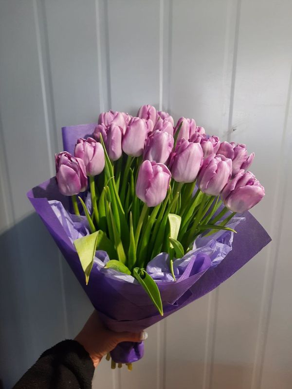 Букет из тюльпанов
