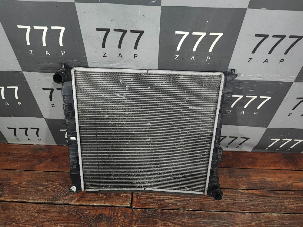 Радиатор двигателя Kia Sorento 4 (MQ4) 20-нв Б/У Оригинал 25310P2000