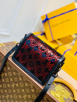 Louis Vuitton Mini Dauphine