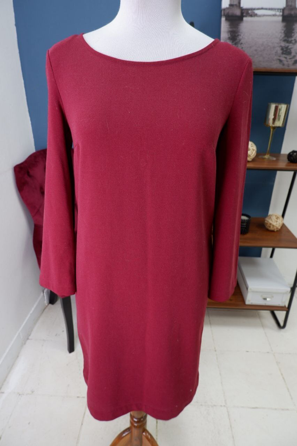 Платье Incity сочного оттенка 44 размер