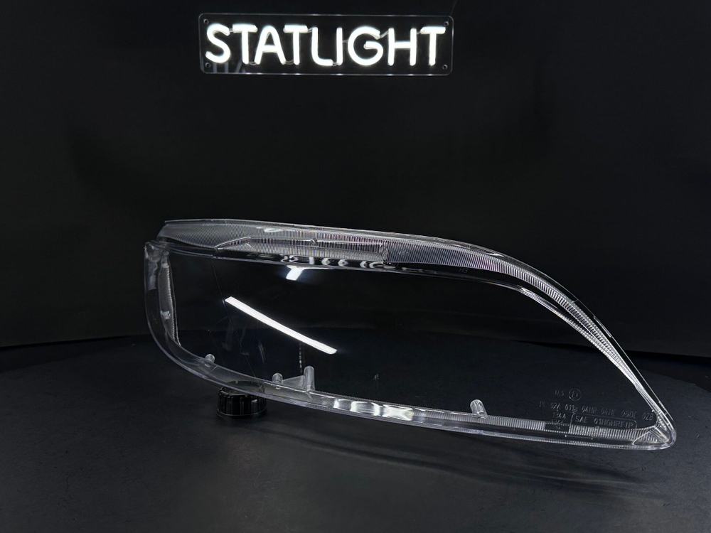 Правое стекло фары Mazda 6 GG 2002-2007 рест