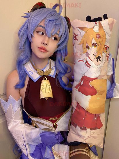 Мини дакимакура Сенко из Заботливая 800-летняя жена! арт. M0384, 60х20 см