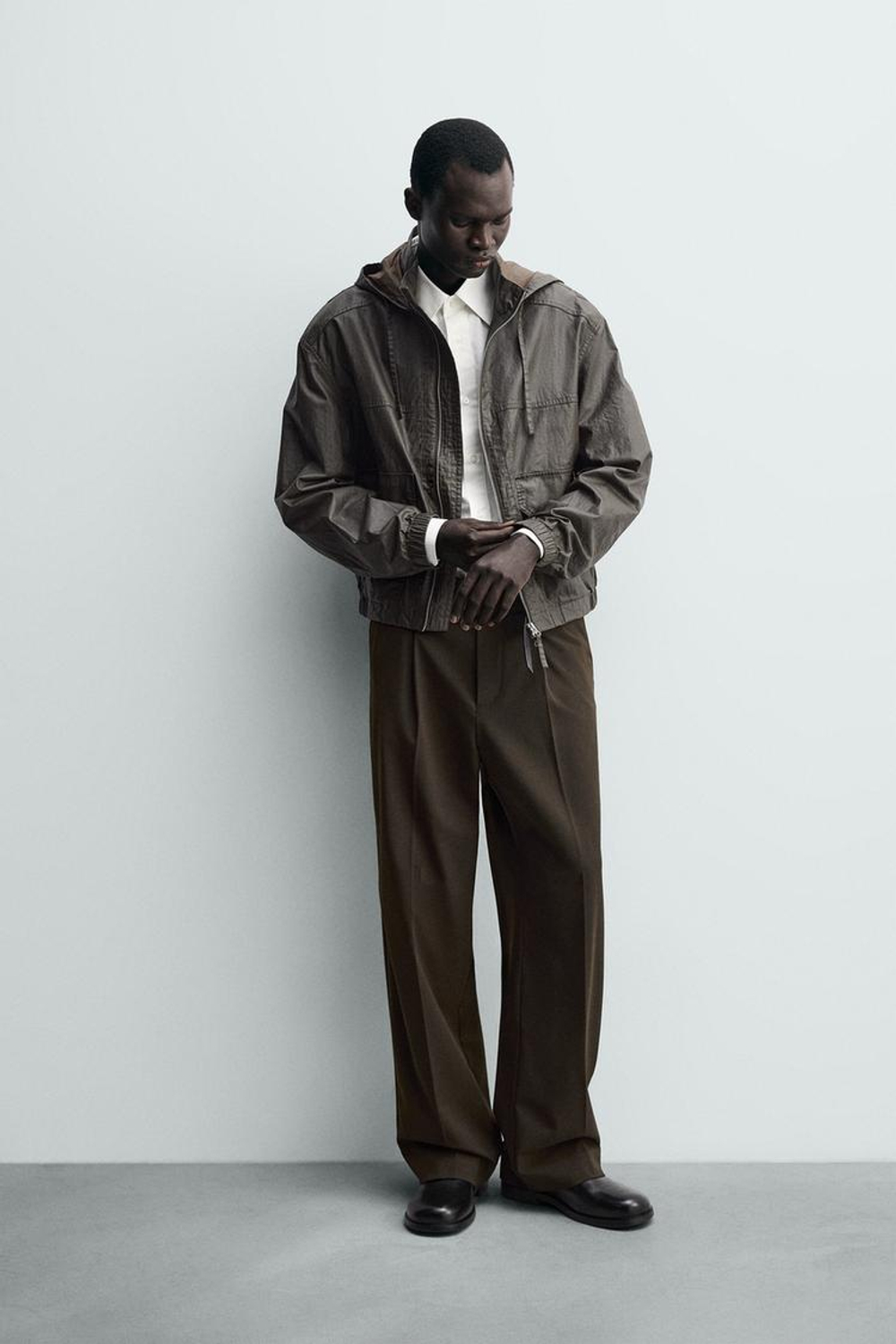 ZARA БРЮКИ WIDE FIT СО СКЛАДКАМИ, КОРИЧНЕВЫЙ