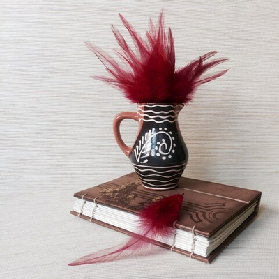 Перья петуха вишневые 10 - 15 см. 20 шт.