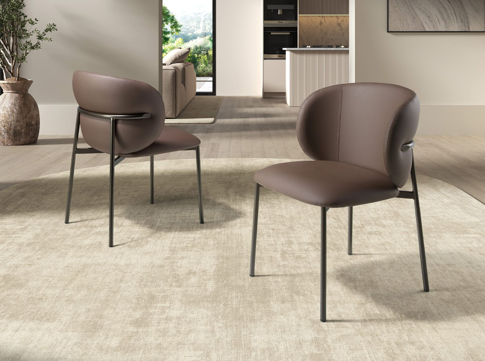 Стул Angel Cerda 4239 из темно-коричневой экокожи