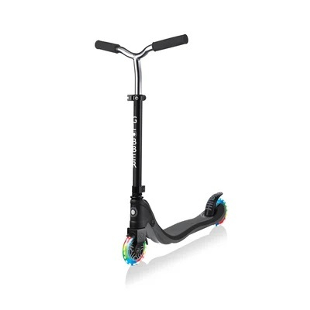 Самокат Городской Globber Flow 125 Lights со светящимися колёсами, черный черный