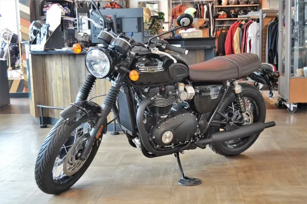 Triumph Bonneville T120, 2024