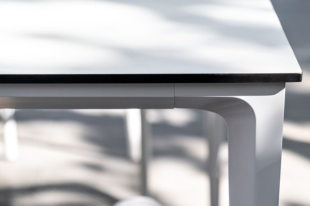 "Малага" обеденный стол из HPL 140х80см, цвет молочный, каркас белый