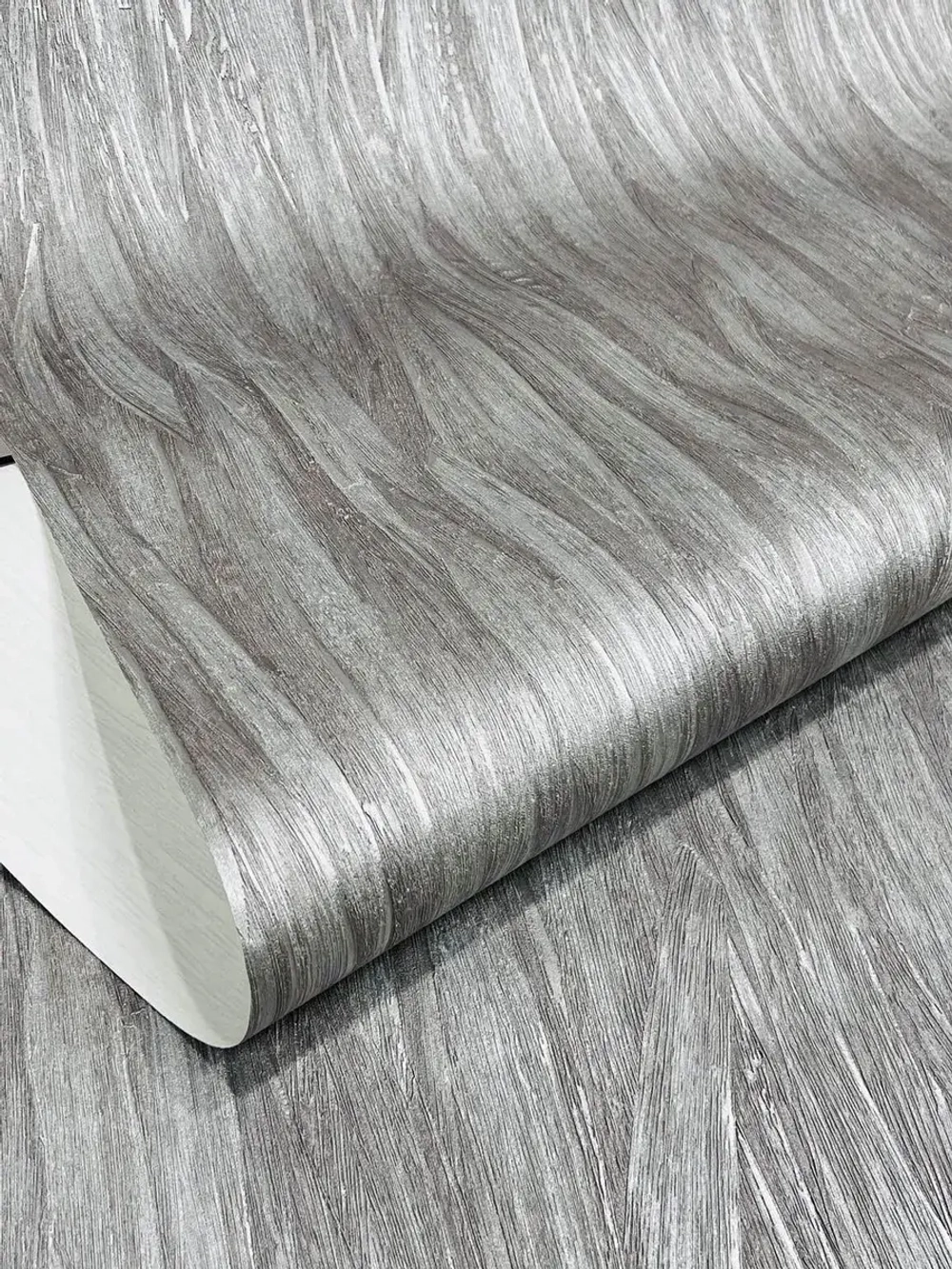 Обои флизелиновые 17907 Lymphae Италия