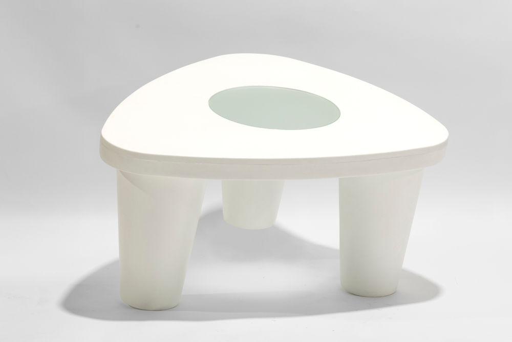 Столик БИКИН