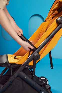 Детская прогулочная коляска Anex AIR-X Ax-04/L yellow