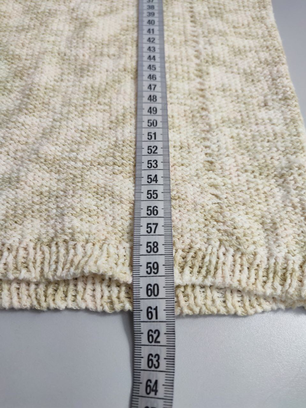 Джемпер светлый базовый 46 размер