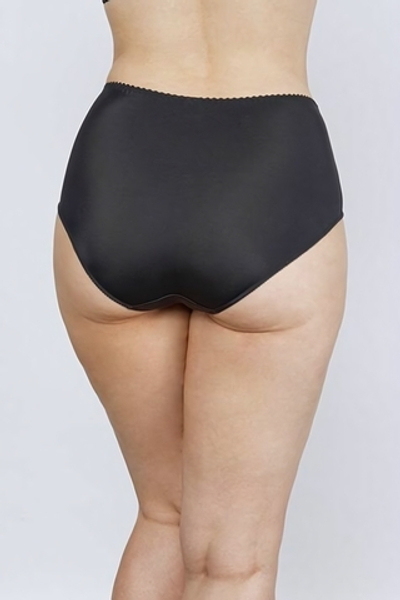 Трусы-слипы с широкими боковыми участками и высокой посадкой (Размер: 50) (Цвет: черный)
