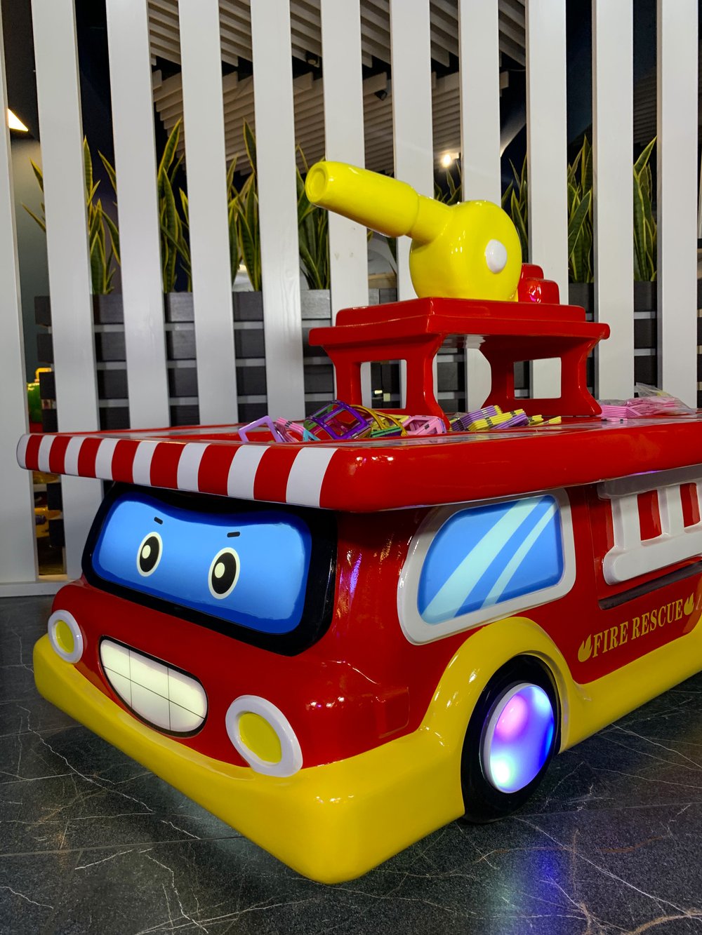 Лего стол модель "Пожарная машина"