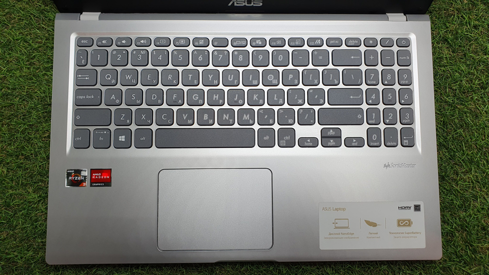 Ноутбук ASUS Ryzen 3/8 Gb/Vega 3 2Gb/FHD/Laptop 15 D515DA-BQ1253 [90NB0T42-M20690]/Windows 10