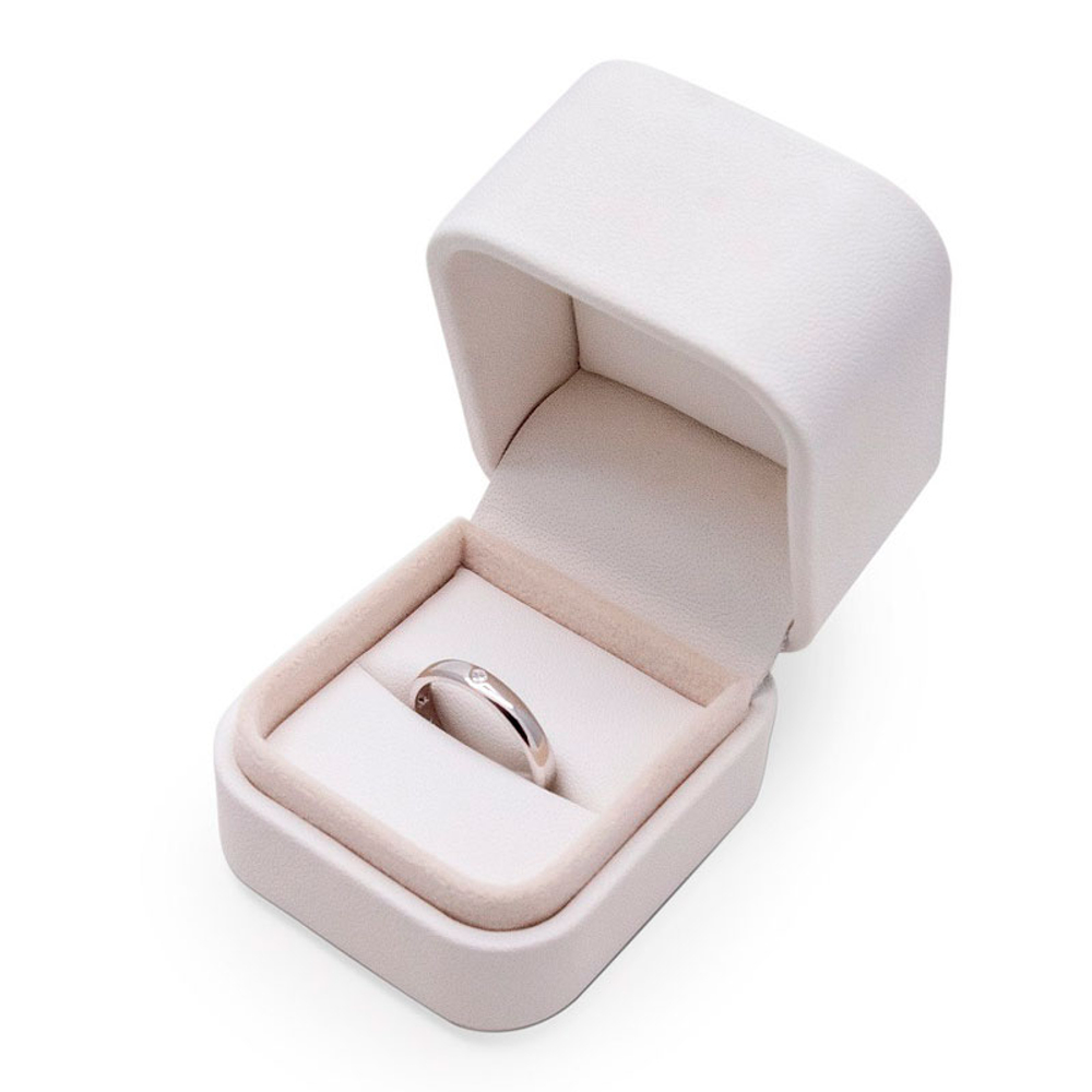 Футляр «Графиня» с корпусом из искусственной кожи