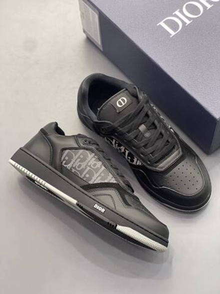 Кроссовки Dior