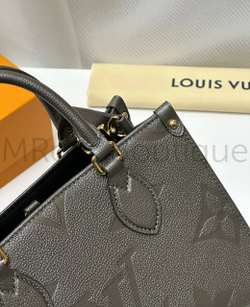 Серая сумка Louis Vuitton Onthego PM с узором монограм