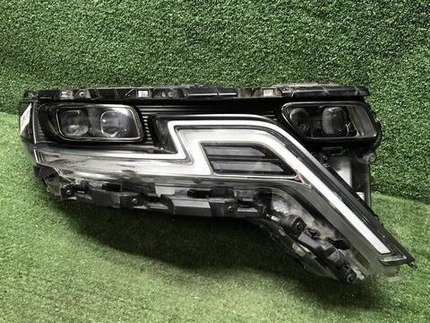 Битая Фара правая Kia Carnival 4 (2020-2023) LED