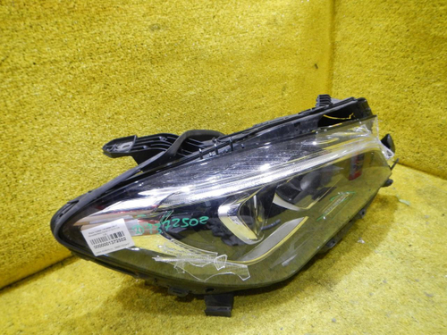 Битая Фара правая Mercedes CLA C117 (2016-2019) LED