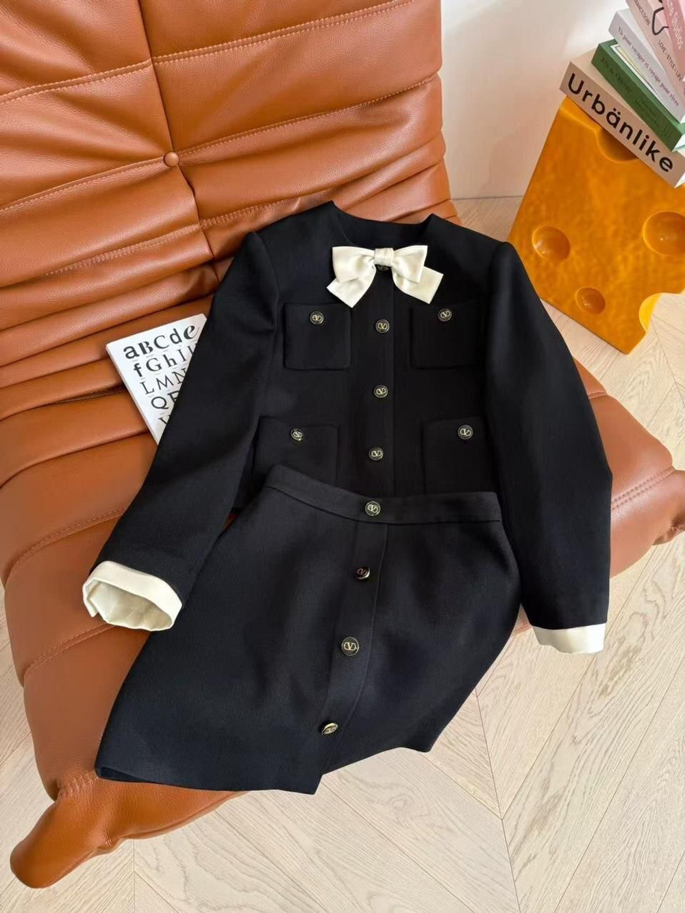 Костюм Valentino