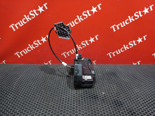 Замок двери правой 2019г.