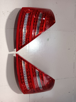 Задний фонарь Mercedes-Benz S-Class W221 S300/S350