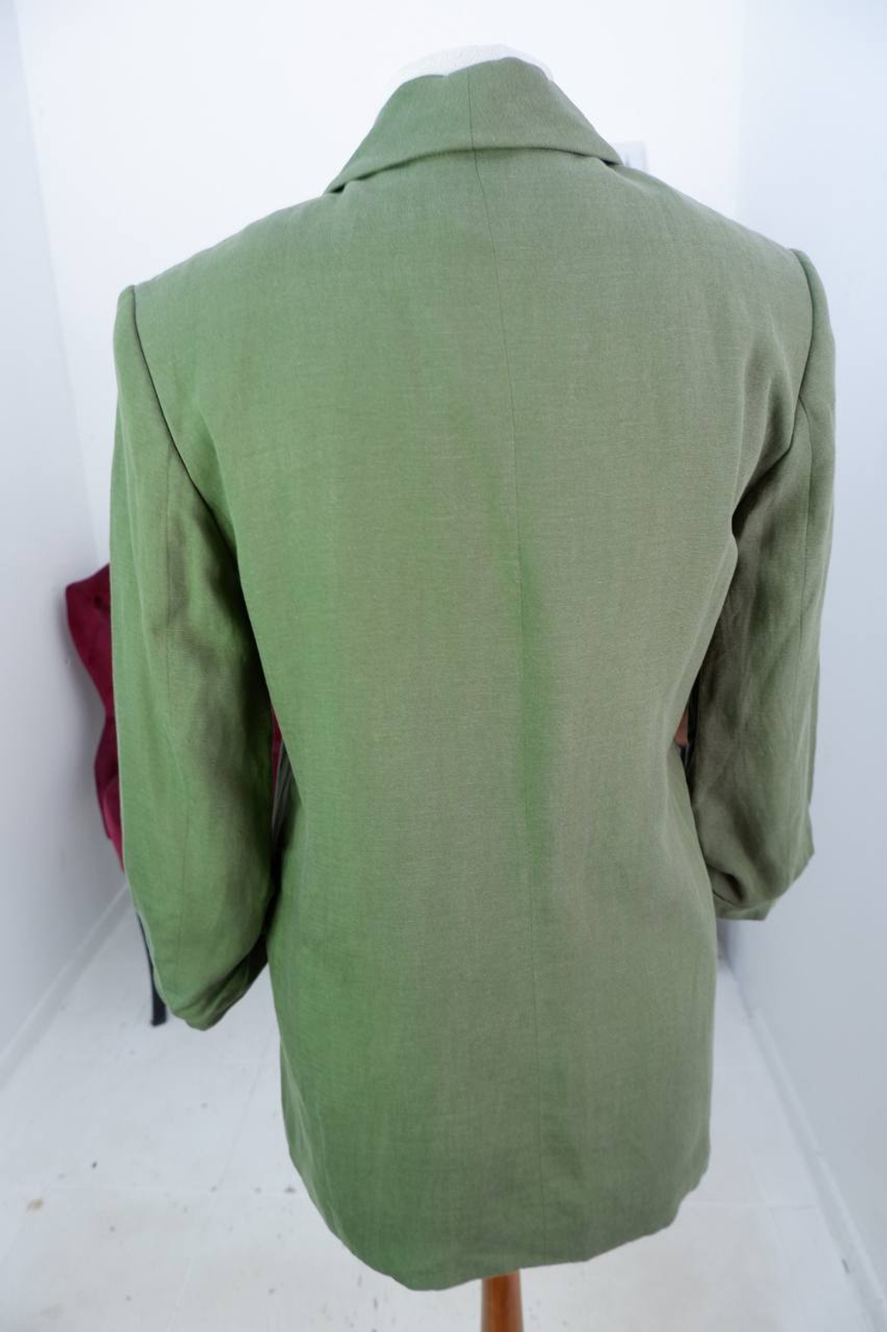 Жакет Calista благородного оттенка, визуально на 46 размер