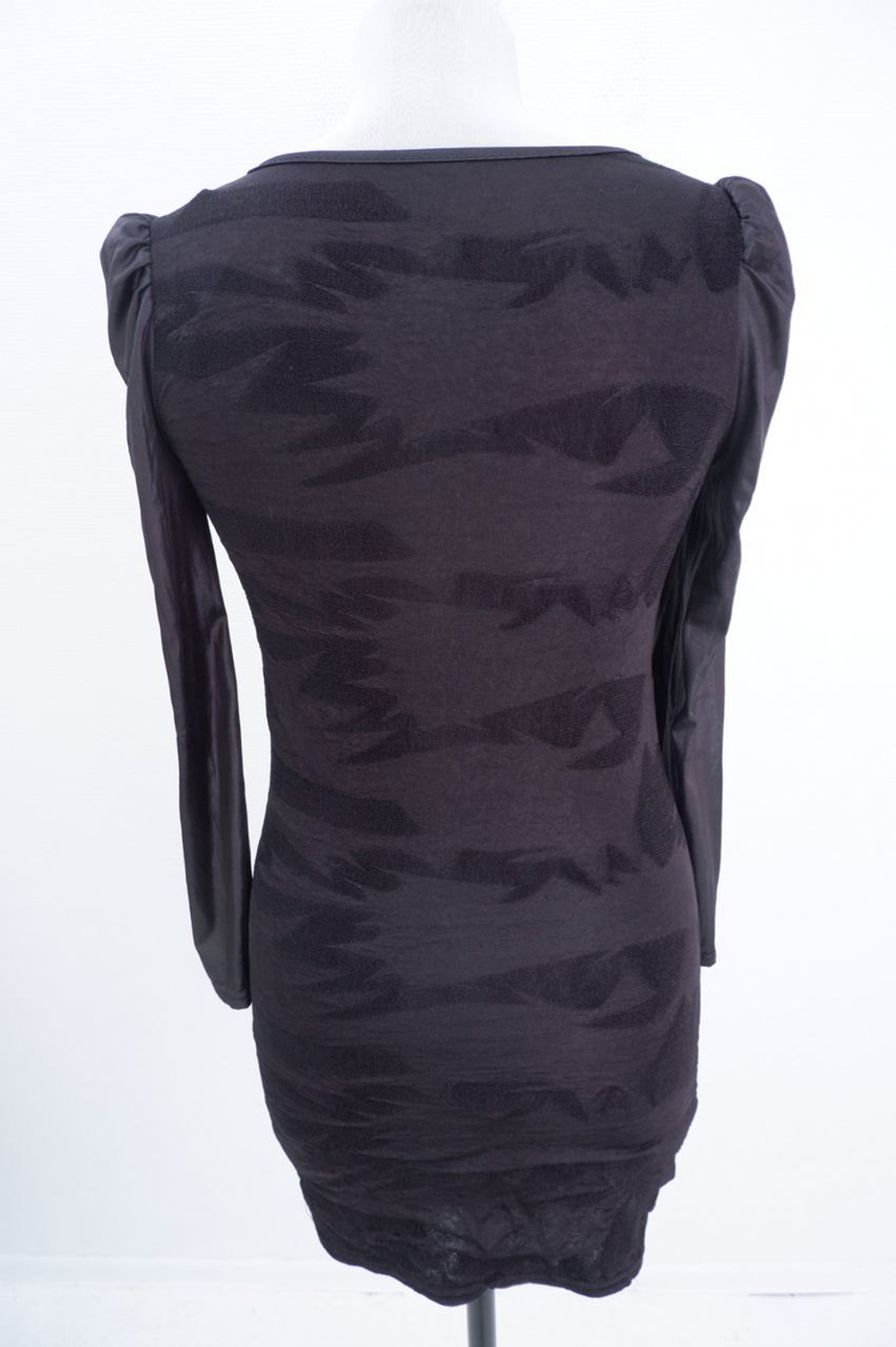 Платье с длинным рукавом 42/44 размер, новое