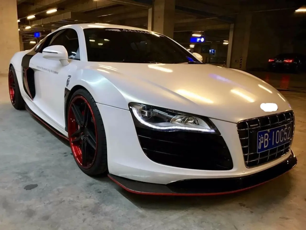Карбоновые боковые юбки для AUDI R8 TYPE 42 2006-2016 Ауди обвес